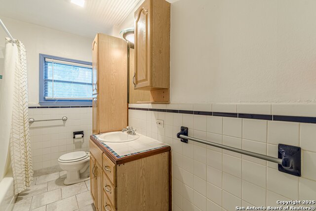 416 Alexander Hamilton Property Photo 21
