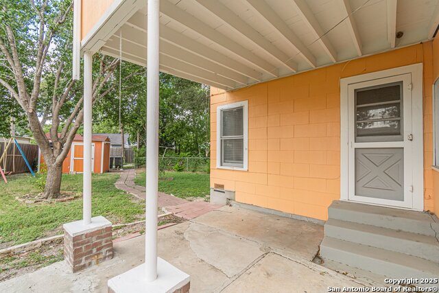 416 Alexander Hamilton Property Photo 29