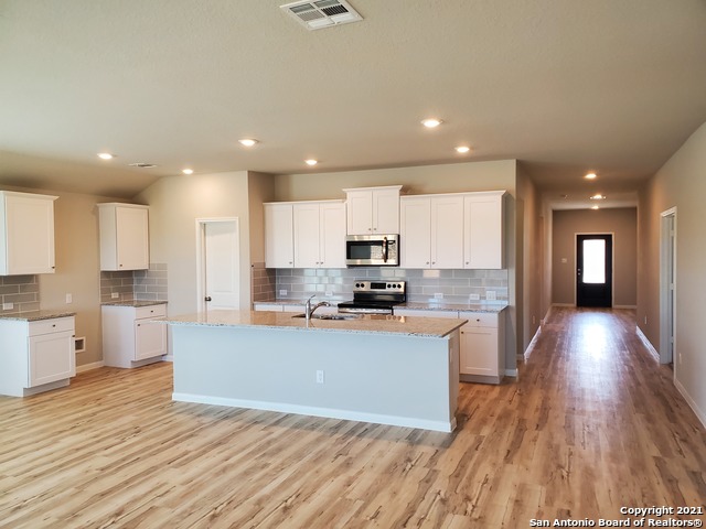 6120 Treadle Property Photo 9