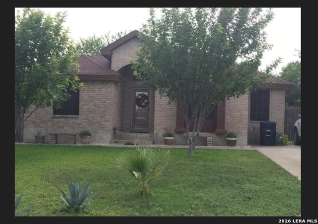 1675 Raintree Dr Property Photo 1