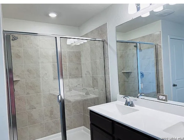 14839 Vance Jackson Property Photo 9