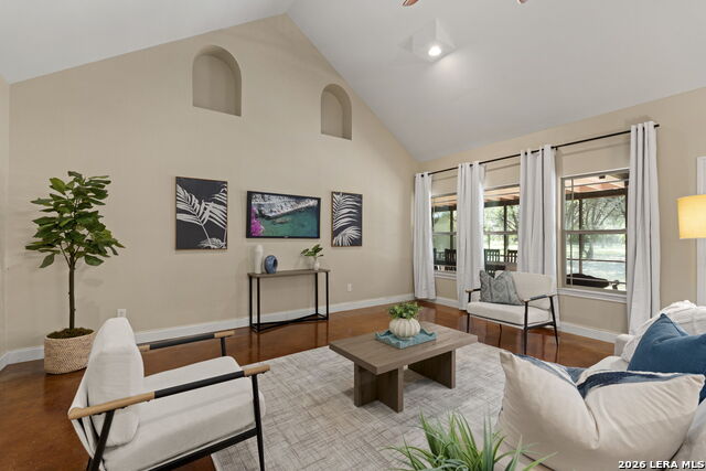 11154 Moorway Property Photo 3