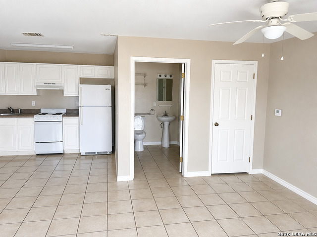 1111 Elia Santos Property Photo 6