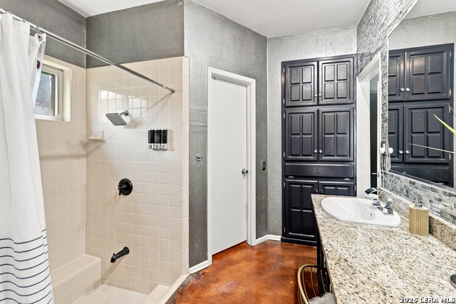 17035 Turkey Point St Property Photo 25