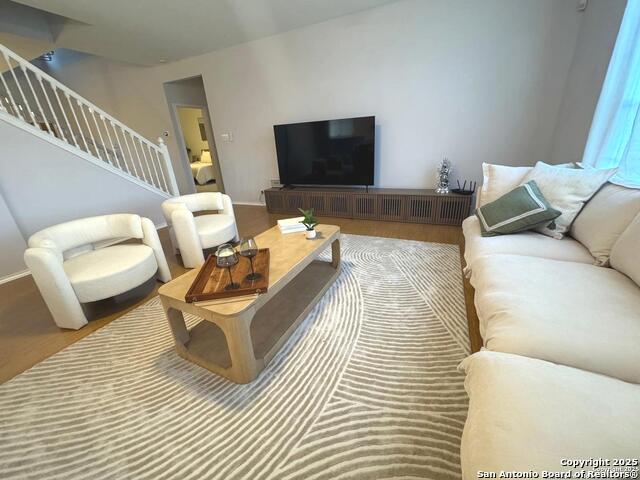 206 Mesa Loop Property Photo 9