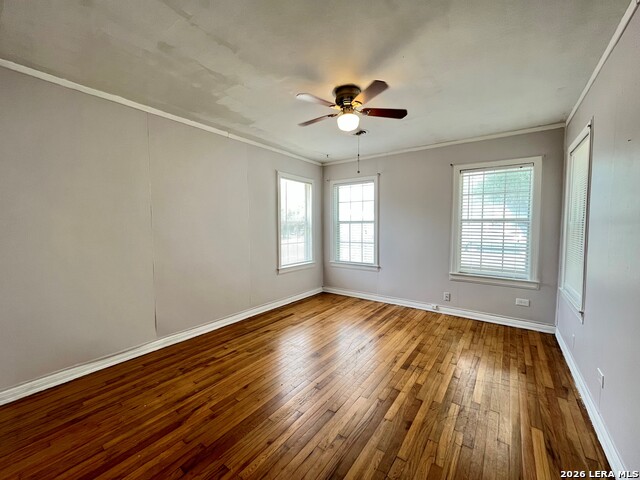 703 W Olmos Dr Property Photo 6