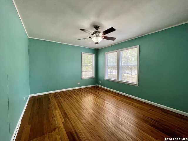 703 W Olmos Dr Property Photo 10