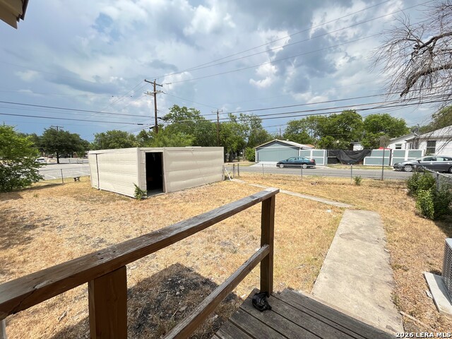 703 W Olmos Dr Property Photo 12