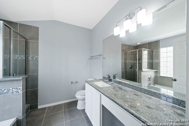 251 Red Hawk Rdg Property Photo 9