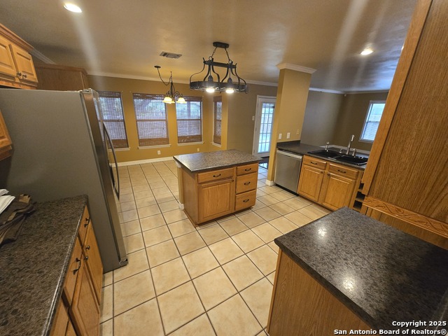 8007 Sunshine Trail Dr Property Photo 22