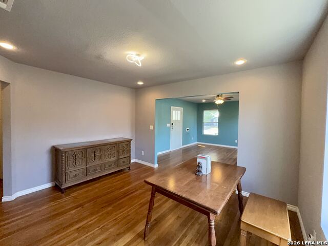 1407 Steves Property Photo 11