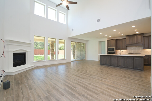10014 Ellenora Pl Property Photo 4