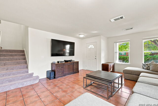 15818 Blue Sky Rd Property Photo 9