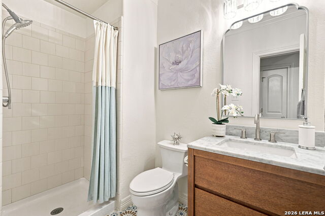 23226 Crest View Way Property Photo 23
