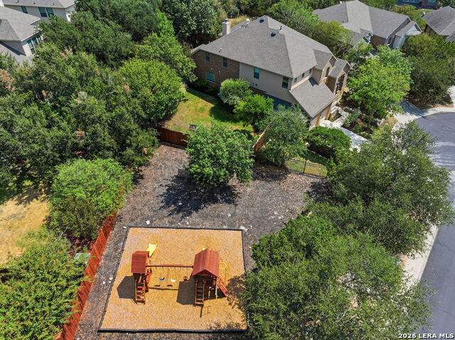 23226 Crest View Way Property Photo 44