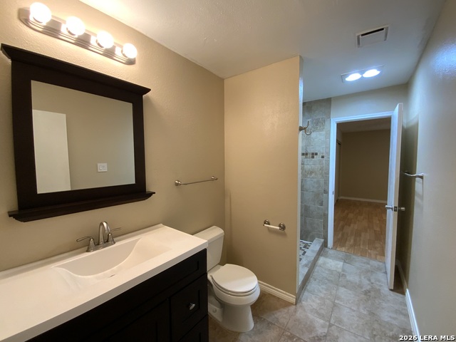 8035 Misty Breeze Property Photo 5