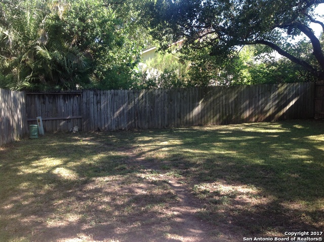 8035 Misty Breeze Property Photo 15