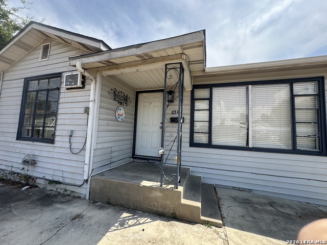 250 Golden Crown Property Photo 3