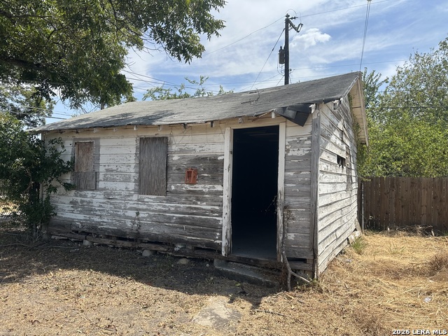 250 Golden Crown Property Photo 16