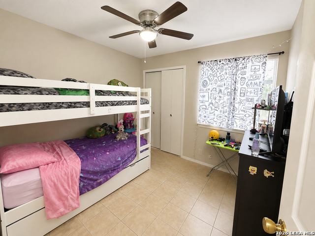 5212 Meadow Fld Property Photo 4
