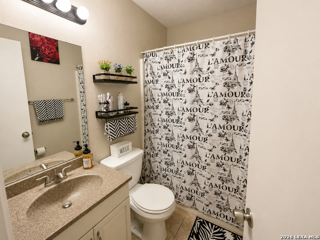 5212 Meadow Fld Property Photo 6
