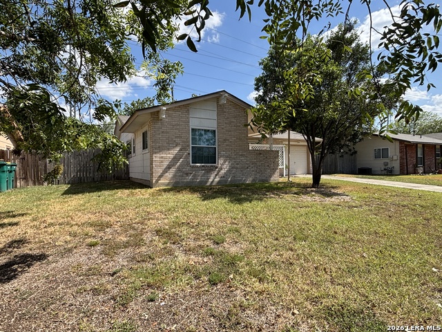 7514 Valley Oak St Property Photo 2