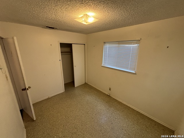 7514 Valley Oak St Property Photo 8