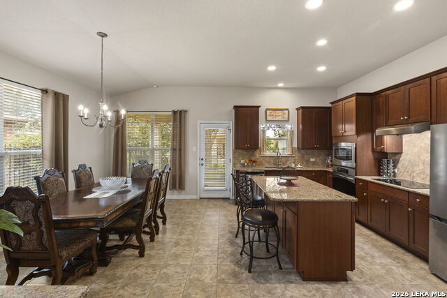 848 San Ignacio Property Photo 11