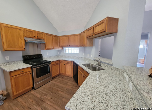 9310 Bowen Dr Property Photo 3