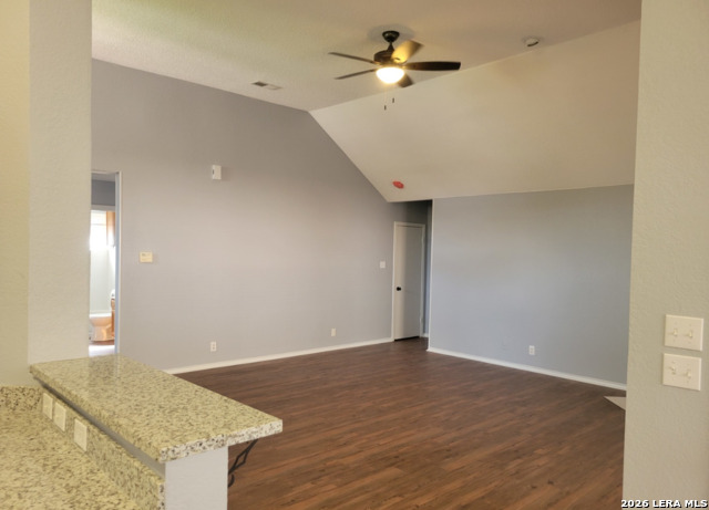 9310 Bowen Dr Property Photo 6