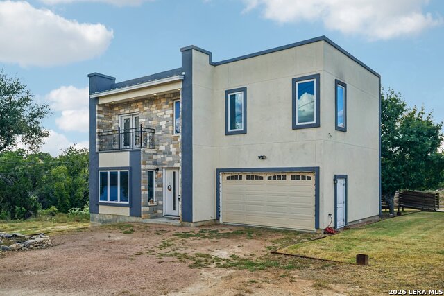 757 Canyon Bnd Property Photo 2