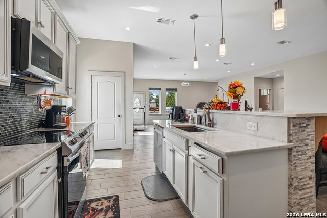 757 Canyon Bnd Property Photo 7