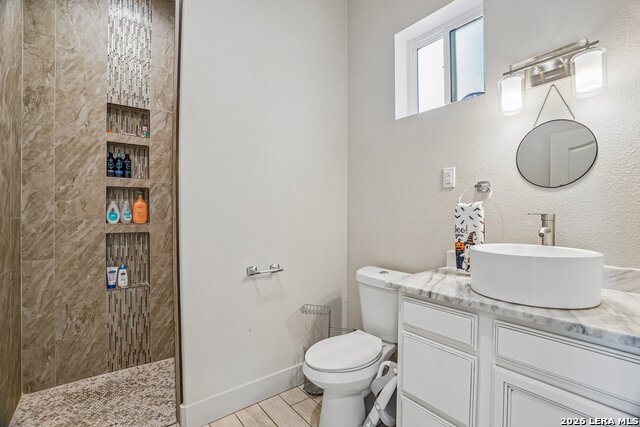 757 Canyon Bnd Property Photo 18