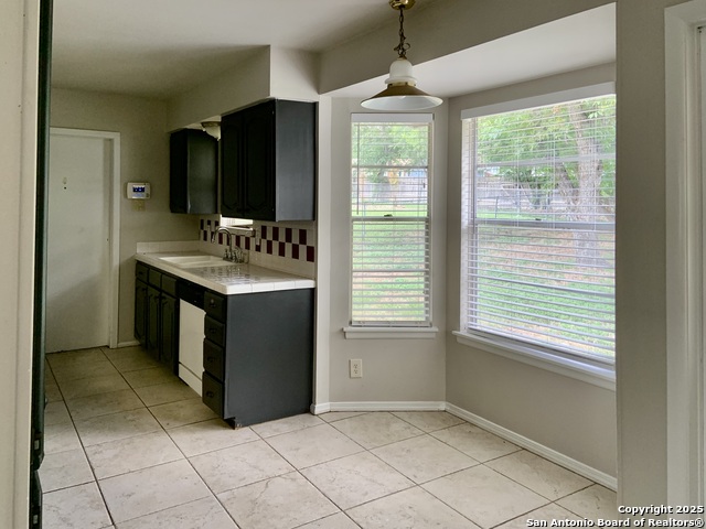 5711 Gillis Property Photo 13