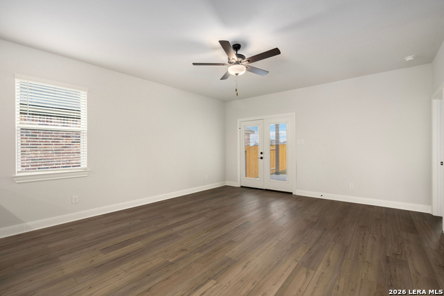 6630 Thorpe Hollow Property Photo 3