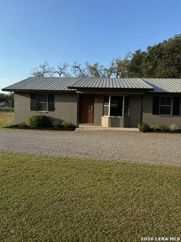 1012 E San Marcos St Property Photo 1