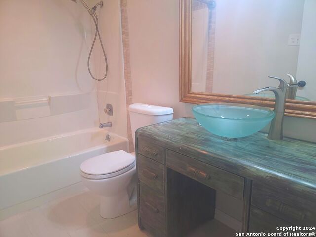 8842 Thatch Dr Property Photo 13