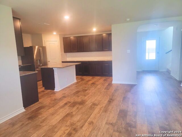 1524 Mossy Jasper Property Photo 5