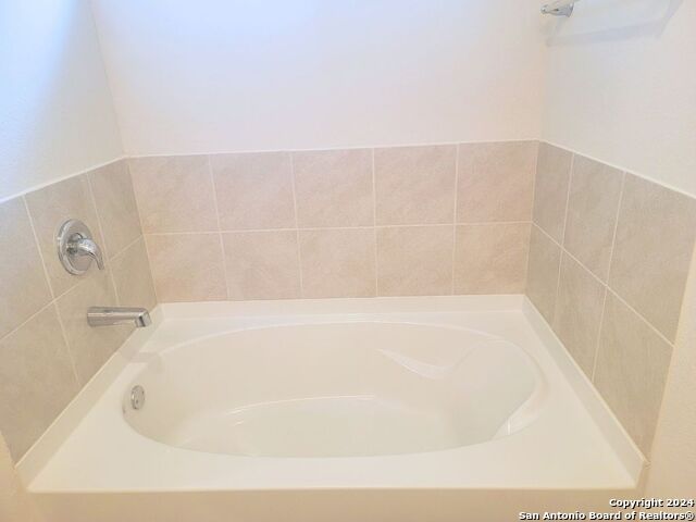 1524 Mossy Jasper Property Photo 15