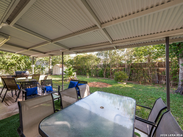 9526 Mider Dr Property Photo 10