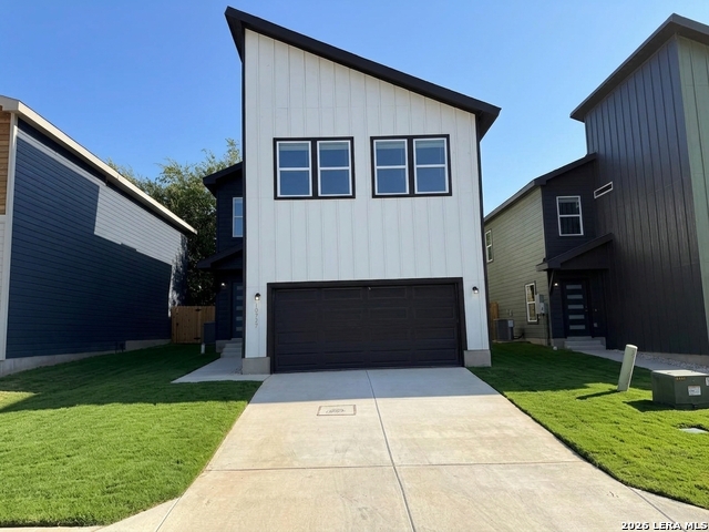 10727 Pharoah Run Property Photo 1