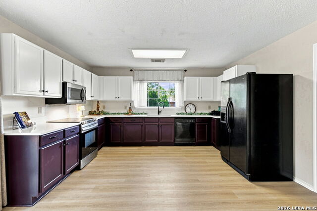 10302 Stonefield Pl Property Photo 16