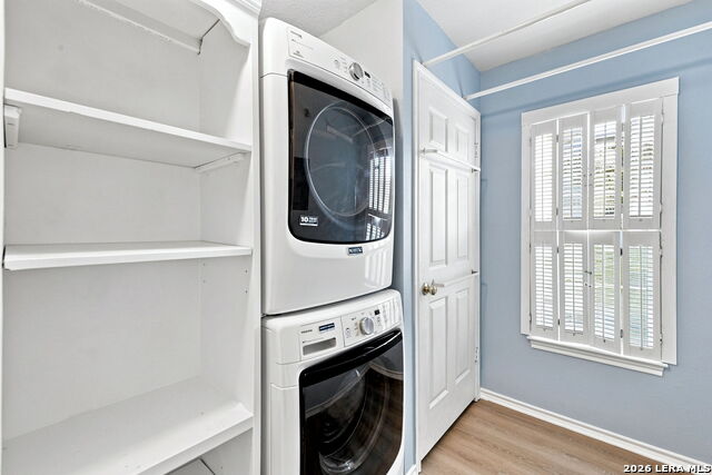 10302 Stonefield Pl Property Photo 22