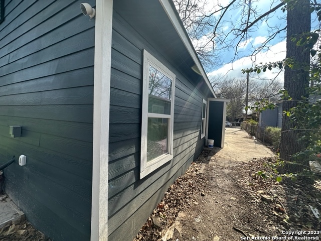 2925 Tampico St Property Photo 2