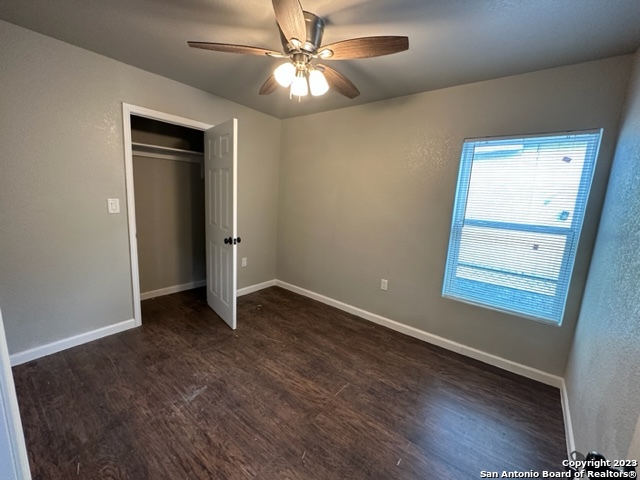 2925 Tampico St Property Photo 4