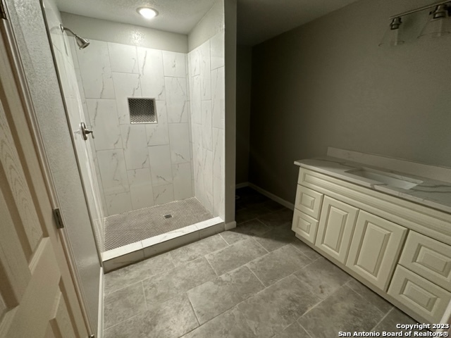 2925 Tampico St Property Photo 7