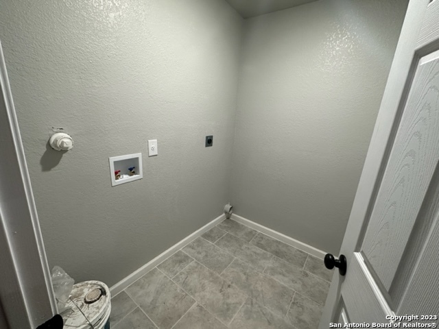 2925 Tampico St Property Photo 9