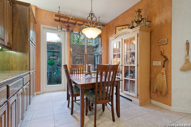 134 Roseheart Property Photo 11
