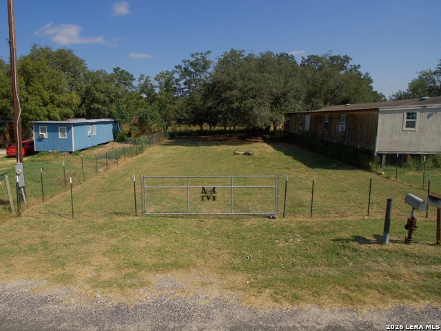 410 Gateway Dr