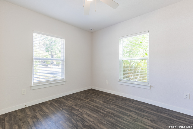 124 Nelson Ave Property Photo 24